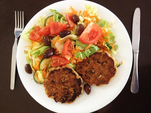 salmon-cakes-and-salad