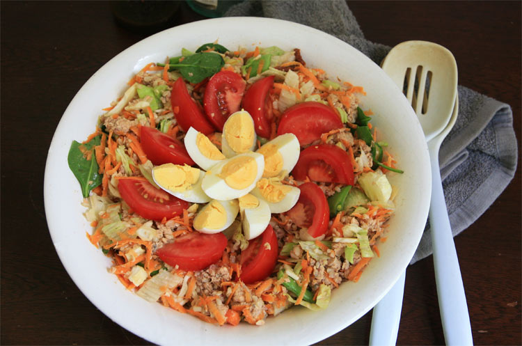 Easy salmon and egg salad