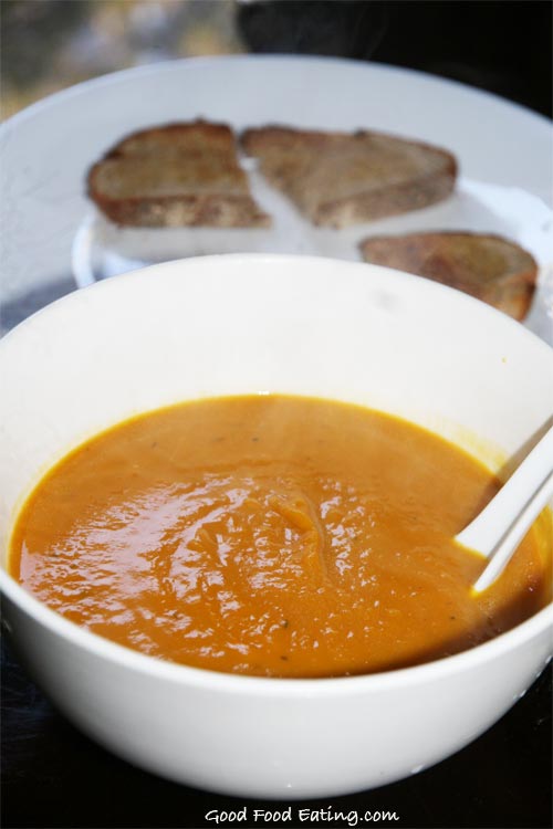 Pumpkin Soup - 4 ingredients and anti-inflammatory