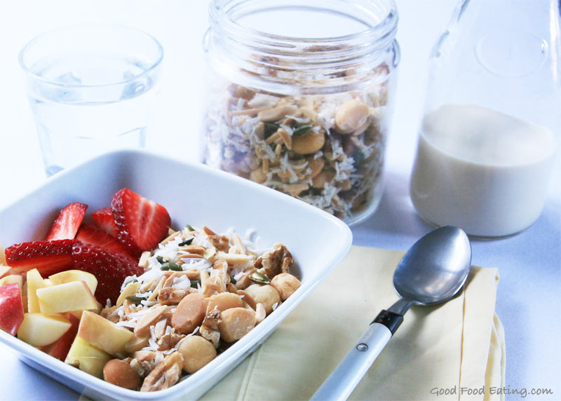 Roasted Nut Muesli - a healthy low carb breakfast